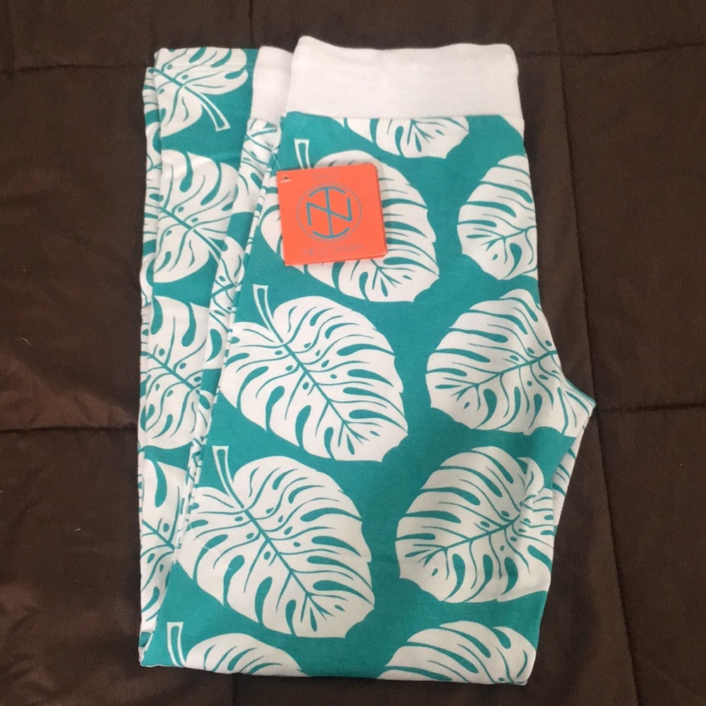 Tracy Negoshian Lulu Sweats in Falm Frond White